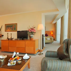 Wyndham Grand Ozdilek Thermal & Σμύρνη